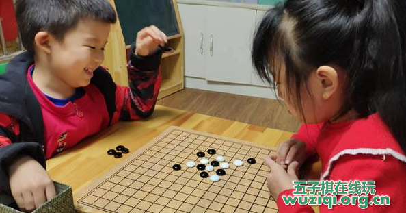 五子棋超实用小技巧，妈妈再也不用担心我被虐了